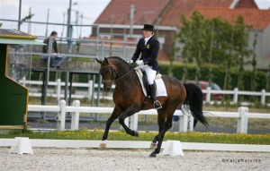 04.06.06 nationaal dressuur Moorsele 068